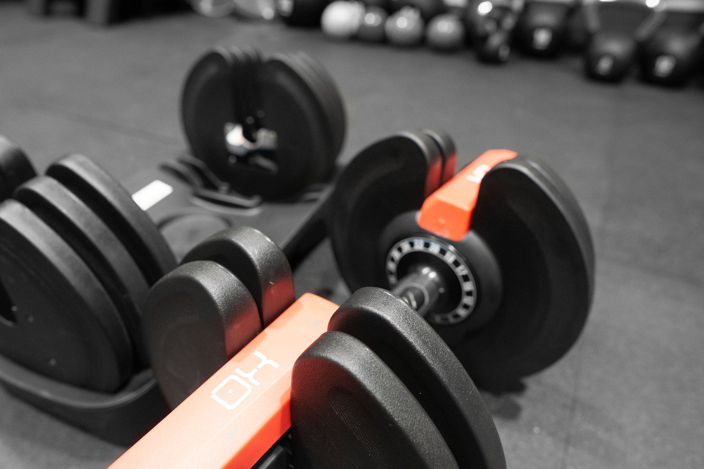18KG Adjustable Dumbbell Steel Dumbbell - 3-40 LBS (1.5-18KG)- Steel Changeable Weight Dumbbells